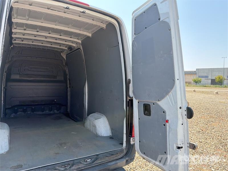 Mercedes-Benz Sprinter 314CDI Cargo Van Pakettiautot
