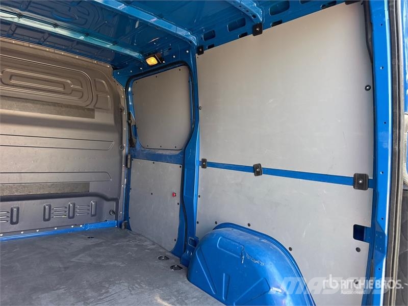 Mercedes-Benz Sprinter 211 CDi Cargo Van Utilitaire