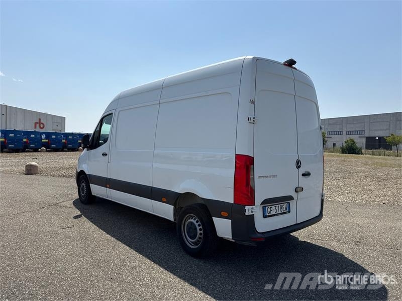 Mercedes-Benz Sprinter 311CDI Cargo Van Gesloten bedrijfswagens