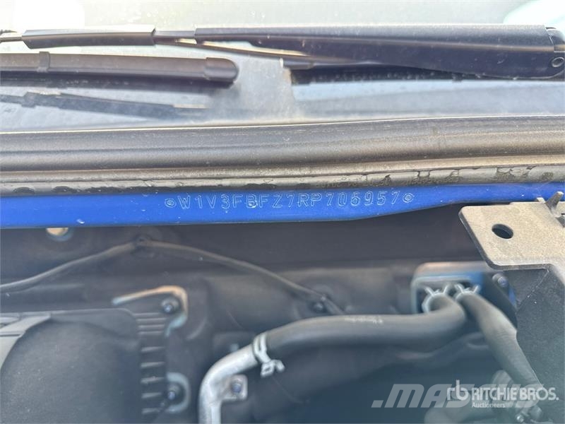 Mercedes-Benz Sprinter 311CDI Cargo Van Utilitaire