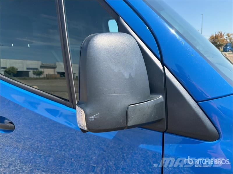 Mercedes-Benz Sprinter 211 CDi Cargo Van Utilitaire