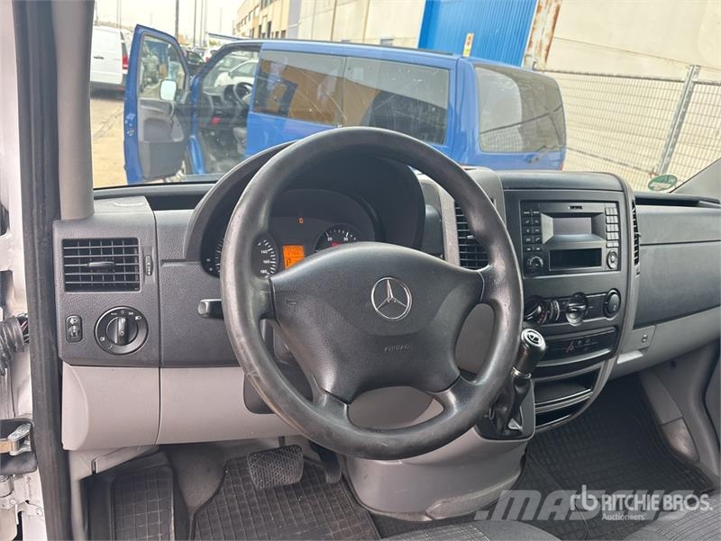 Mercedes-Benz Sprinter Furgões