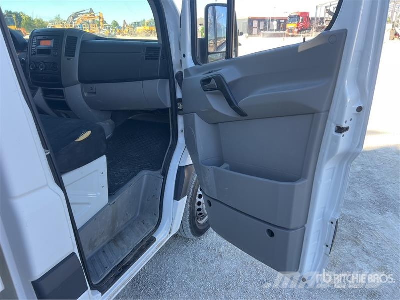 Mercedes-Benz SPRINTER 516 CDI Camion Benne Dump Truck Kallurid