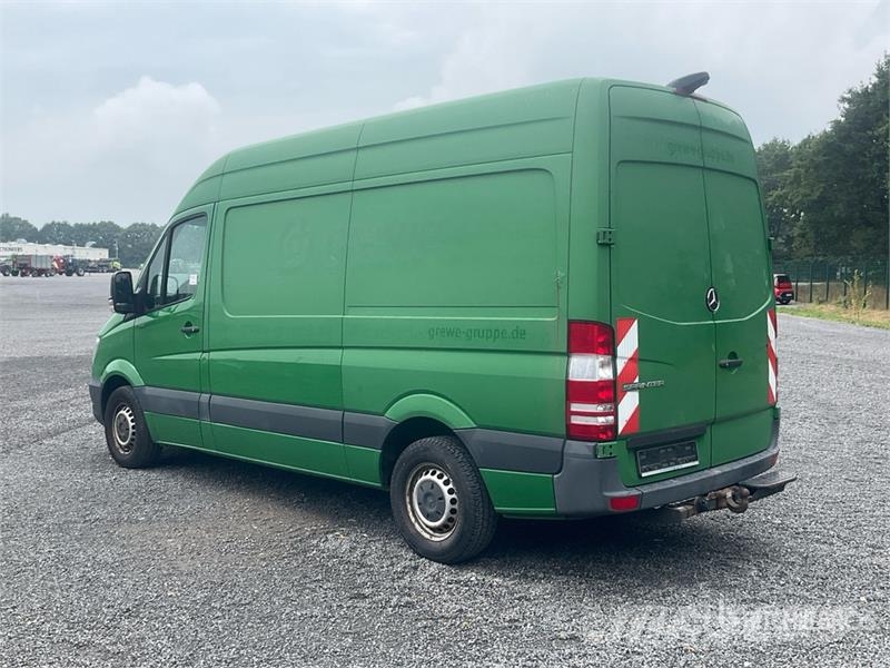 Mercedes-Benz Sprinter Cargo Van Panel vans