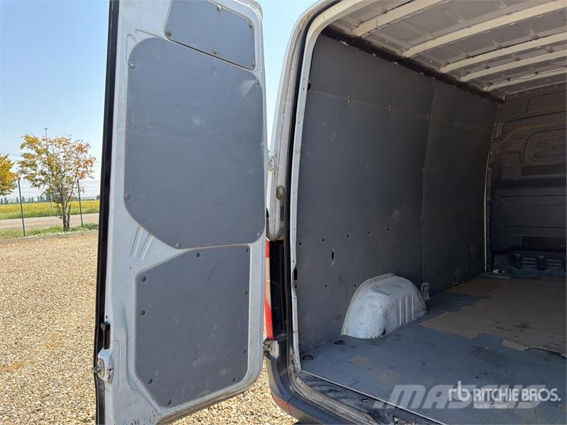 Mercedes-Benz Sprinter 314CDI Cargo Van Pakettiautot