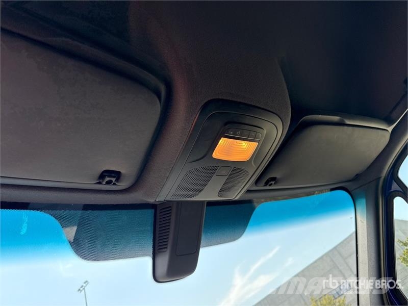 Mercedes-Benz Sprinter 311CDI Cargo Van Utilitaire