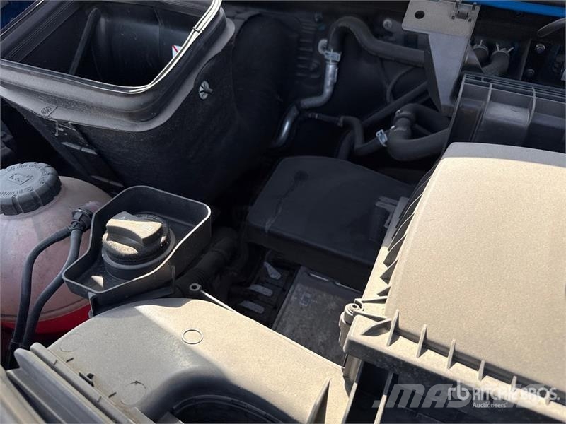 Mercedes-Benz Sprinter 211 CDi Cargo Van Utilitaire