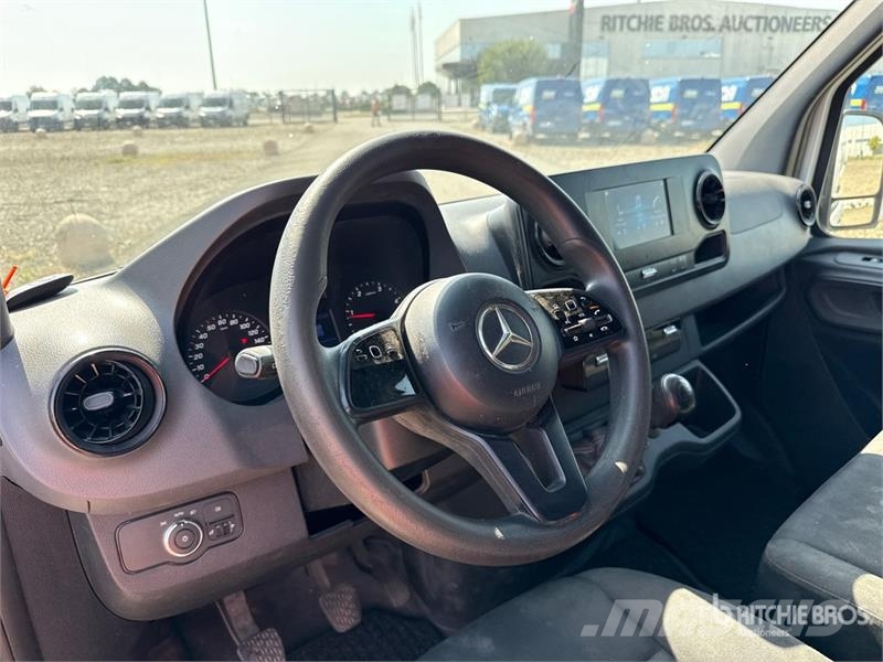 Mercedes-Benz Sprinter 314CDI Cargo Van Pakettiautot