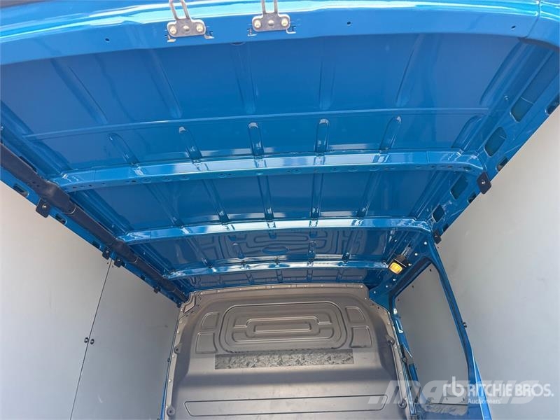 Mercedes-Benz Sprinter 211 CDi Cargo Van Lieferwagen