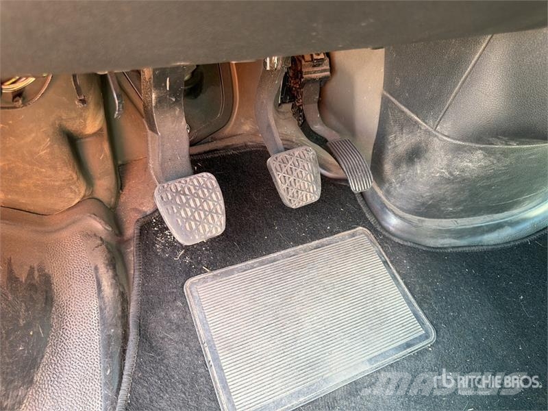 Mercedes-Benz Sprinter 311CDI Cargo Van Furgonetas cerradas