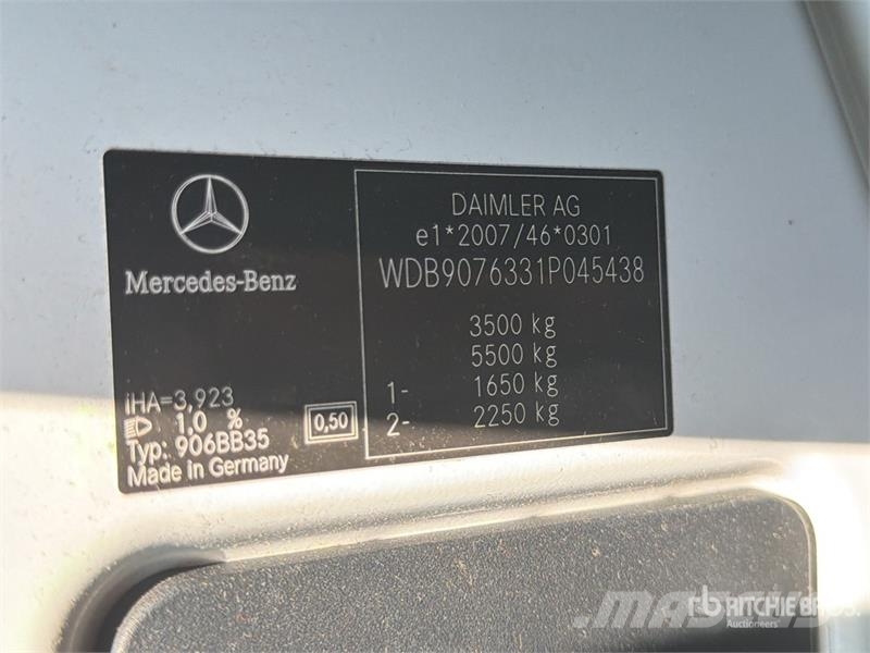Mercedes-Benz Sprinter 314CDI Cargo Van Pakettiautot