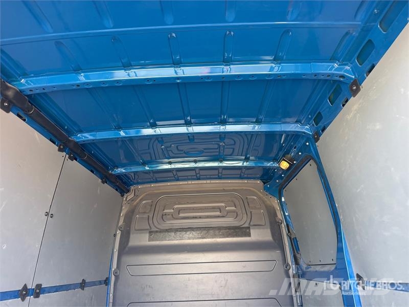 Mercedes-Benz Sprinter 211 CDi Cargo Van Utilitaire