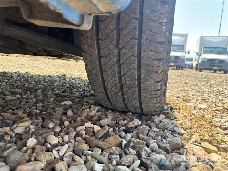 Mercedes-Benz Sprinter 211 CDi Cargo Van Utilitaire