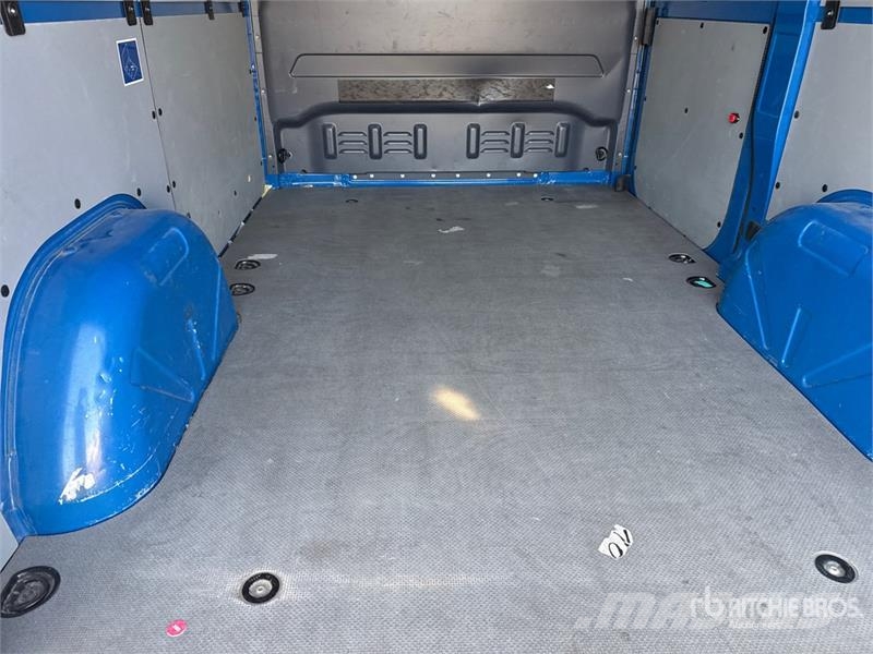 Mercedes-Benz Sprinter 211 CDi Cargo Van Utilitaire