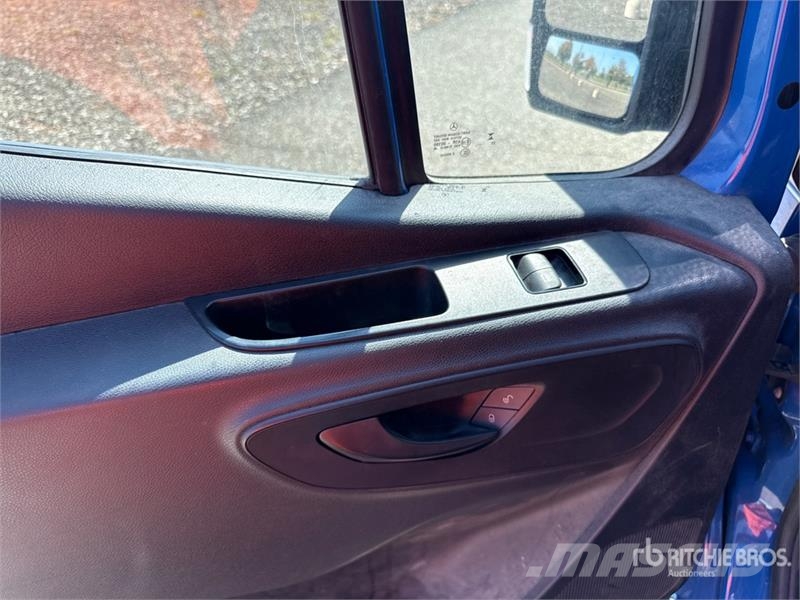 Mercedes-Benz Sprinter 211 CDi Cargo Van Utilitaire