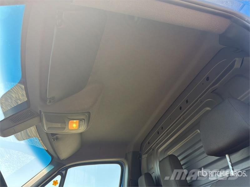 Mercedes-Benz Sprinter 211 CDi Cargo Van Utilitaire