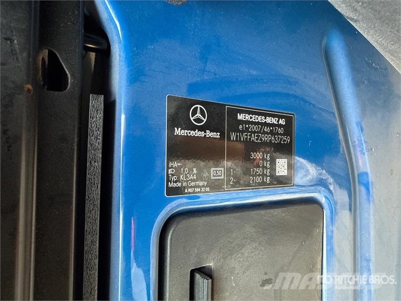 Mercedes-Benz Sprinter 211 CDi Cargo Van Utilitaire