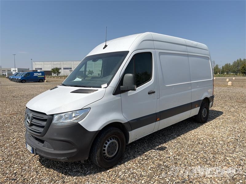 Mercedes-Benz Sprinter 311CDI Cargo Van Gesloten bedrijfswagens