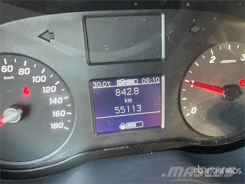 Mercedes-Benz Sprinter 211 CDi Cargo Van Utilitaire