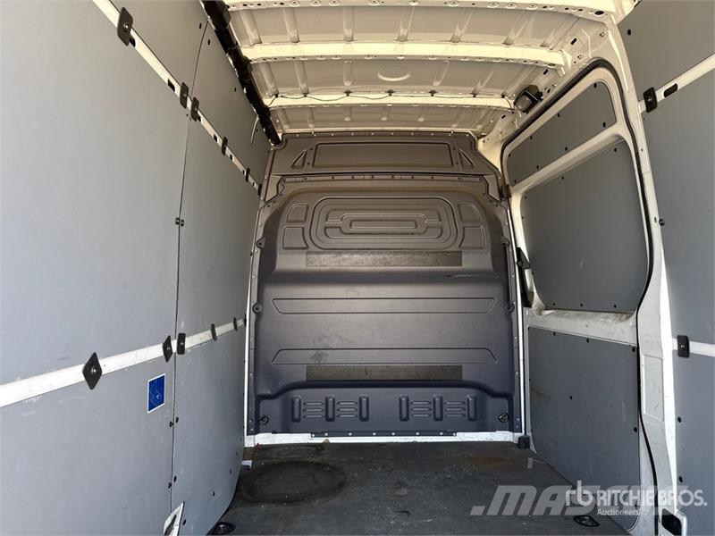 Mercedes-Benz Sprinter 311CDI Cargo Van Gesloten bedrijfswagens
