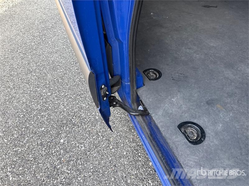 Mercedes-Benz Sprinter 311CDI Cargo Van Utilitaire