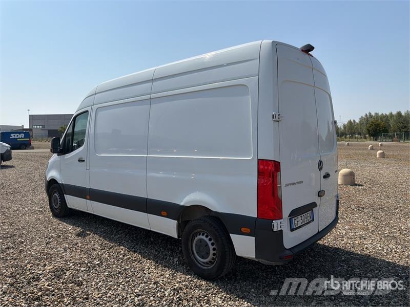 Mercedes-Benz Sprinter 311CDI Cargo Van Gesloten bedrijfswagens