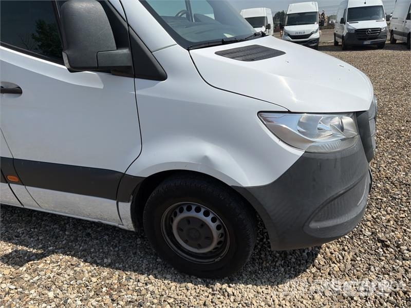 Mercedes-Benz Sprinter 314CDI Cargo Van Pakettiautot