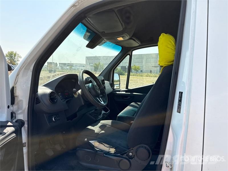 Mercedes-Benz Sprinter 311CDI Cargo Van Gesloten bedrijfswagens