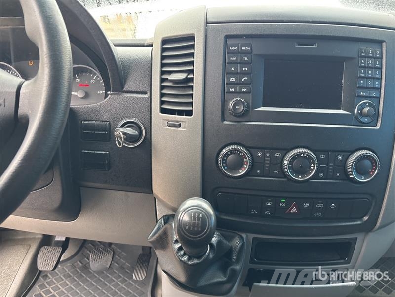 Mercedes-Benz Sprinter Panel vans