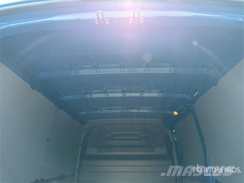 Mercedes-Benz Sprinter 211 CDi Cargo Van Lieferwagen