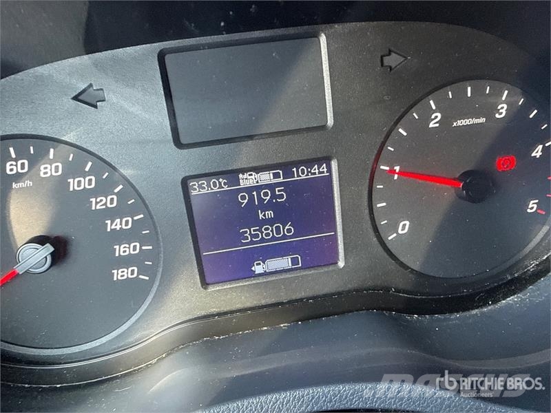 Mercedes-Benz Sprinter 311CDI Cargo Van Utilitaire