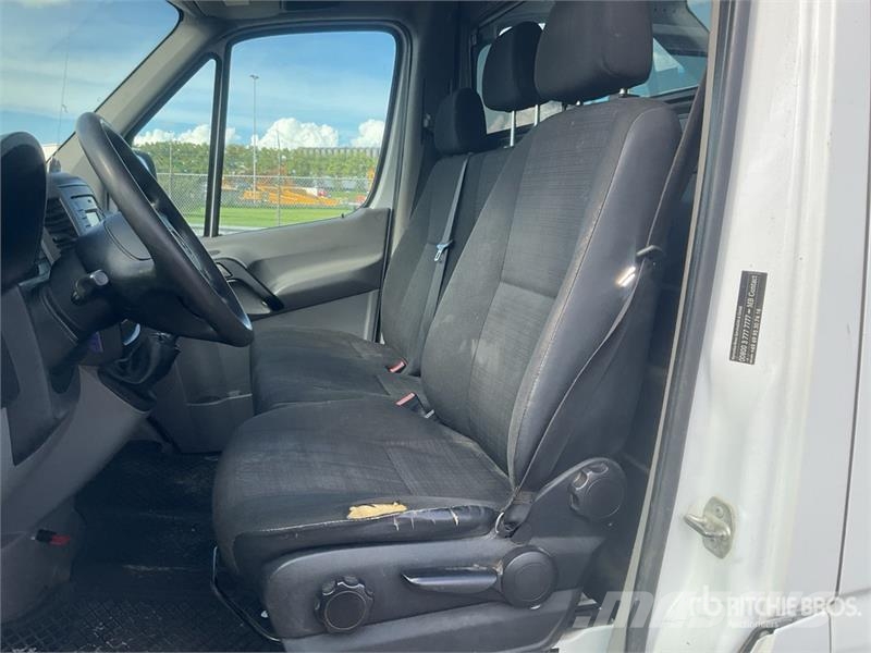 Mercedes-Benz SPRINTER Cargo Van Kaubikud
