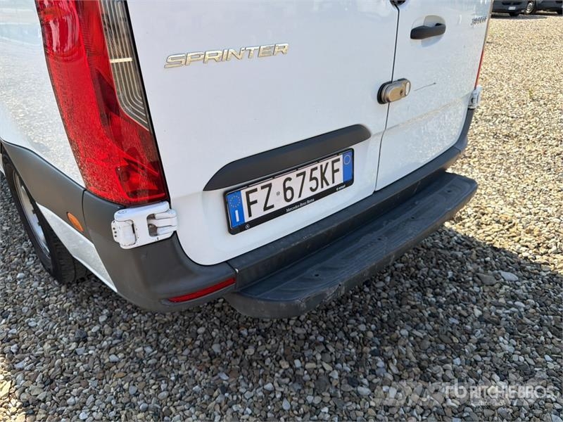 Mercedes-Benz Sprinter 314CDI Cargo Van Pakettiautot