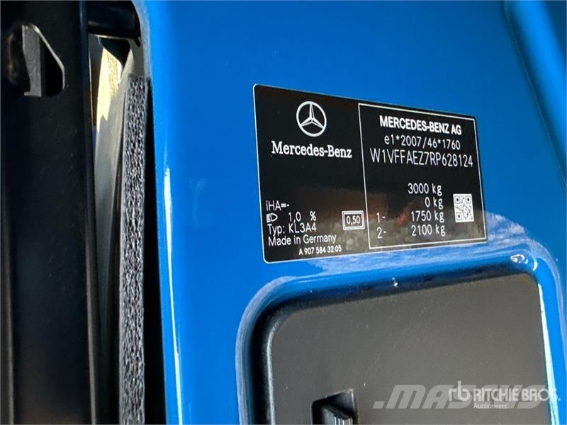 Mercedes-Benz Sprinter 211 CDi Cargo Van Utilitaire