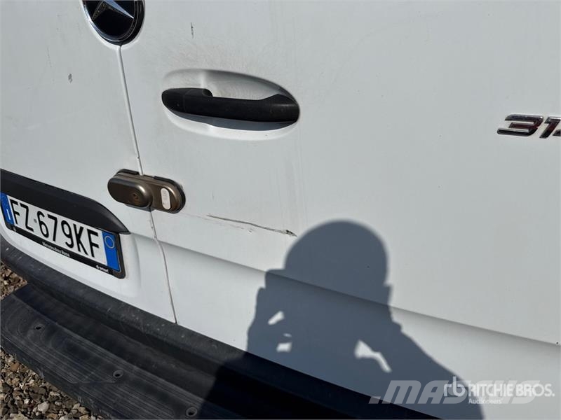 Mercedes-Benz Sprinter 314CDI Cargo Van Pakettiautot