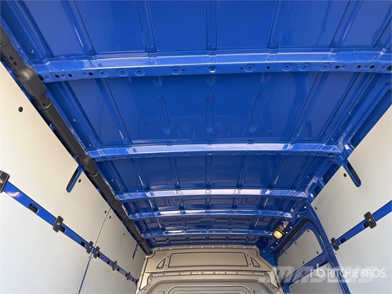 Mercedes-Benz Sprinter 311CDI Cargo Van Utilitaire
