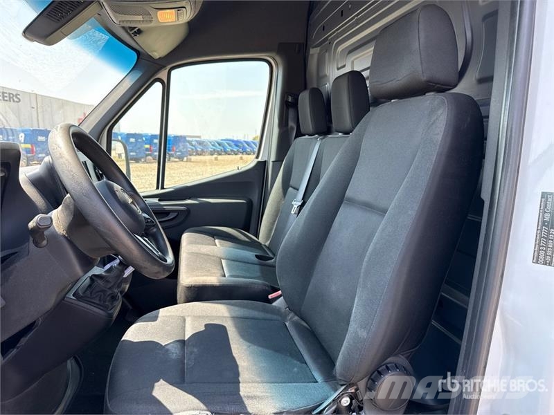 Mercedes-Benz Sprinter 311CDI Cargo Van Gesloten bedrijfswagens