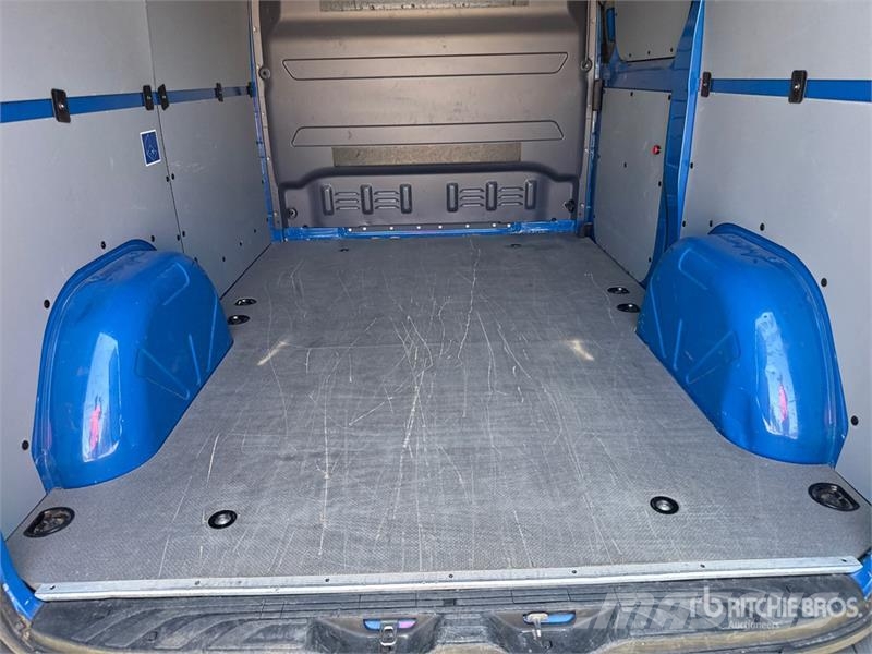 Mercedes-Benz Sprinter 211 CDi Cargo Van Lieferwagen