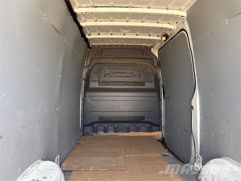 Mercedes-Benz Sprinter 314CDI Cargo Van Pakettiautot