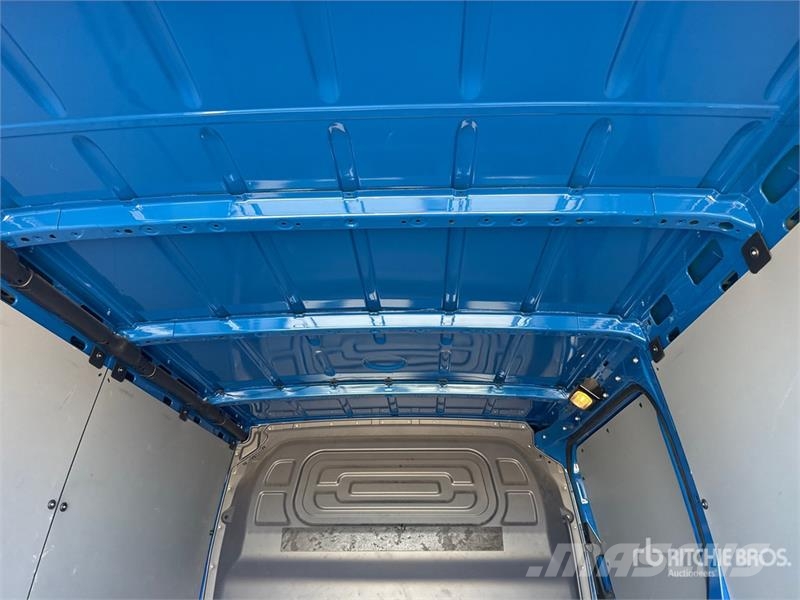 Mercedes-Benz Sprinter 211 CDi Cargo Van Utilitaire