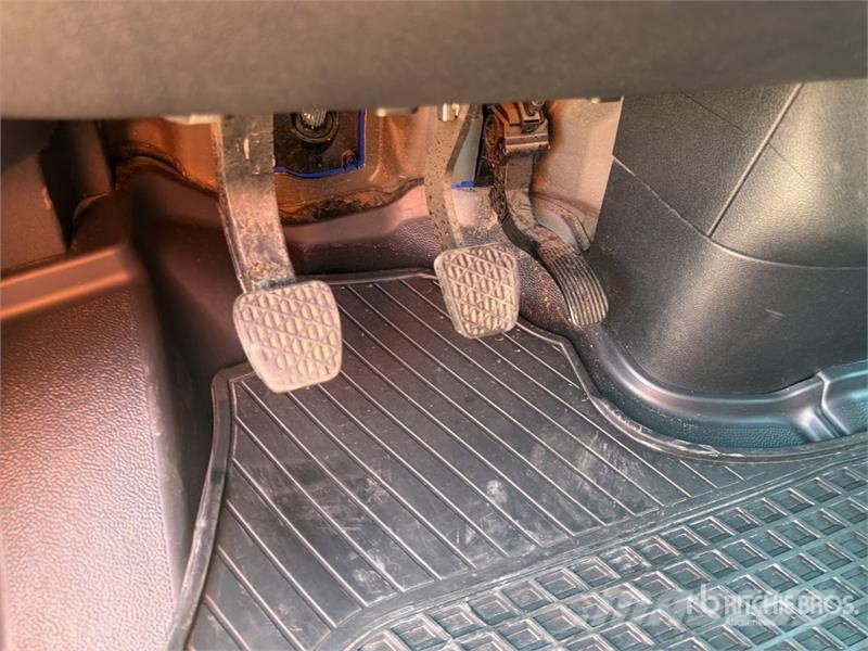 Mercedes-Benz Sprinter 311CDI Cargo Van Utilitaire