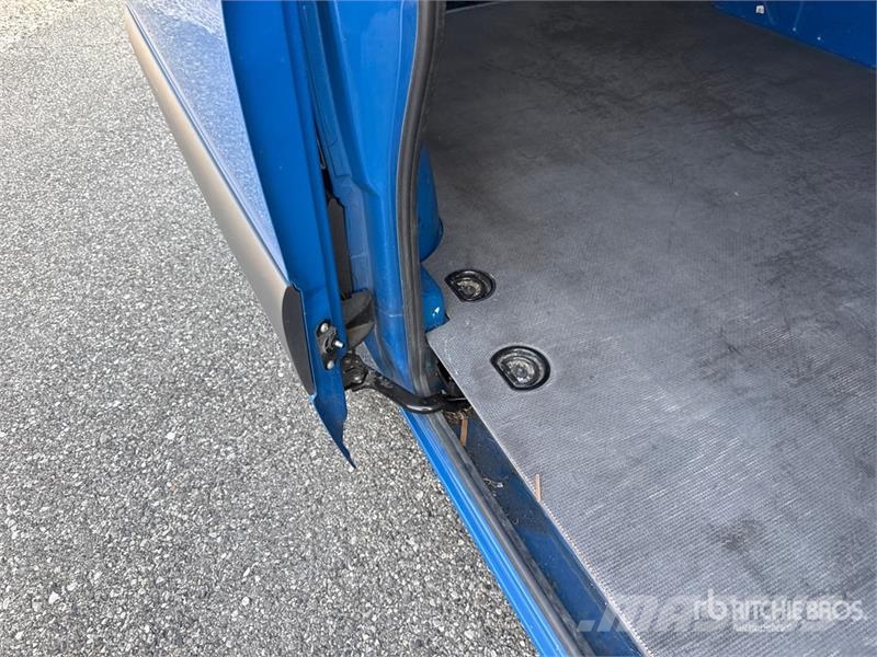 Mercedes-Benz Sprinter 211 CDi Cargo Van Utilitaire