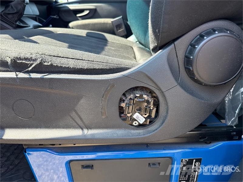 Mercedes-Benz Sprinter 211 CDi Cargo Van Utilitaire