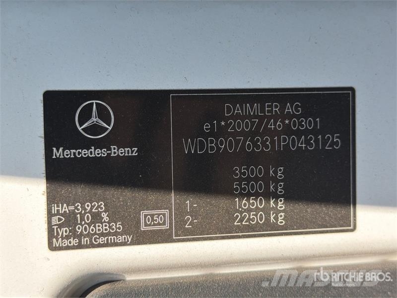 Mercedes-Benz Sprinter 314CDI Cargo Van Pakettiautot