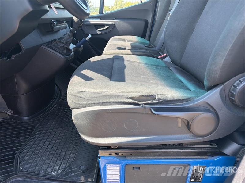Mercedes-Benz Sprinter 211 CDi Cargo Van Utilitaire