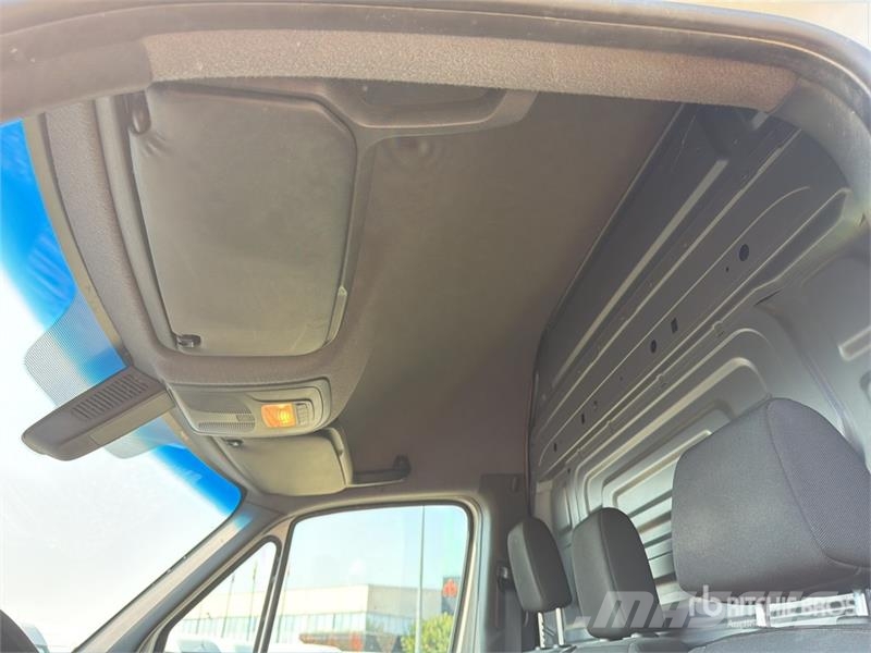 Mercedes-Benz Sprinter 314CDI Cargo Van Pakettiautot