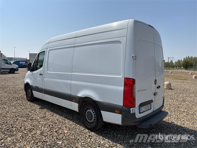 Mercedes-Benz Sprinter 314CDI Cargo Van Pakettiautot