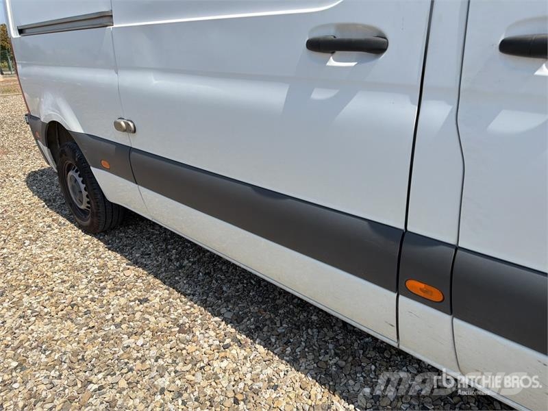 Mercedes-Benz Sprinter 311CDI Cargo Van Gesloten bedrijfswagens