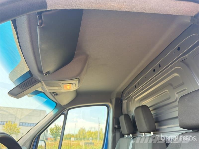 Mercedes-Benz Sprinter 211 CDi Cargo Van Lieferwagen