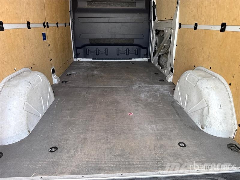 Mercedes-Benz Sprinter 311CDI Cargo Van Utilitaire